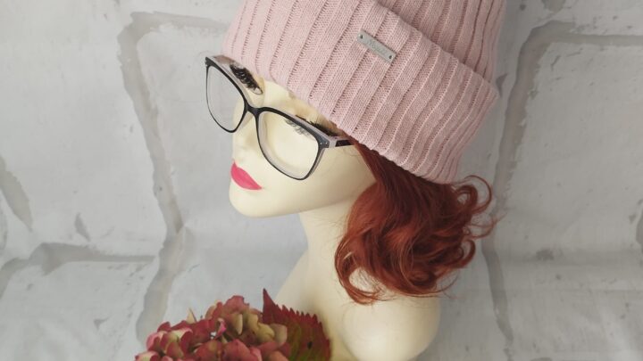 Modna i ciepła czapka damska Nepii podwójna