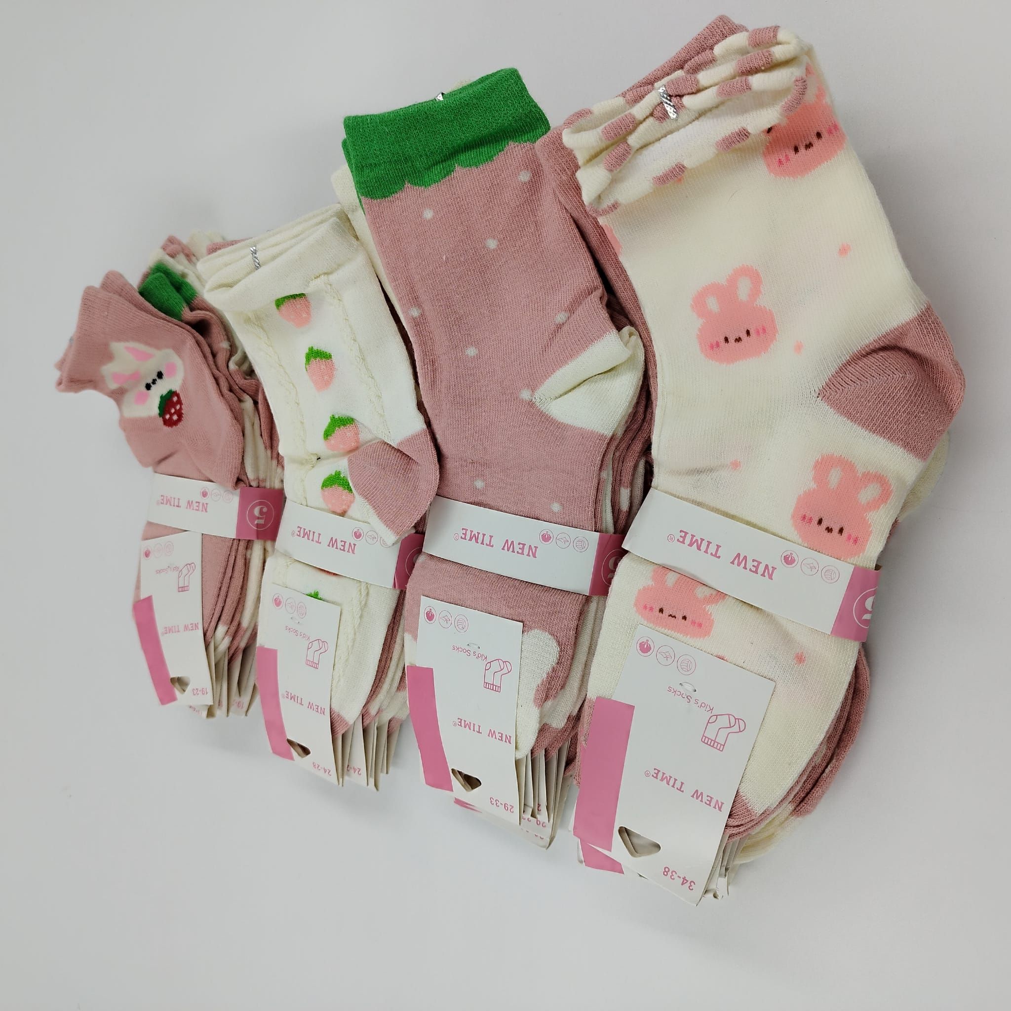 Bawełniane Skarpetki Dziewczęce: Pastelowe, Wygodne i Modne DS50 1 Bawełniane Skarpetki Dziewczęce: Pastelowe, Wygodne i Modne DS50